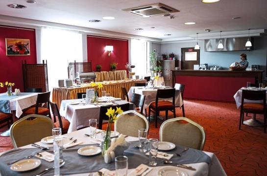 ホテル Comfortbiznes Pruszkow