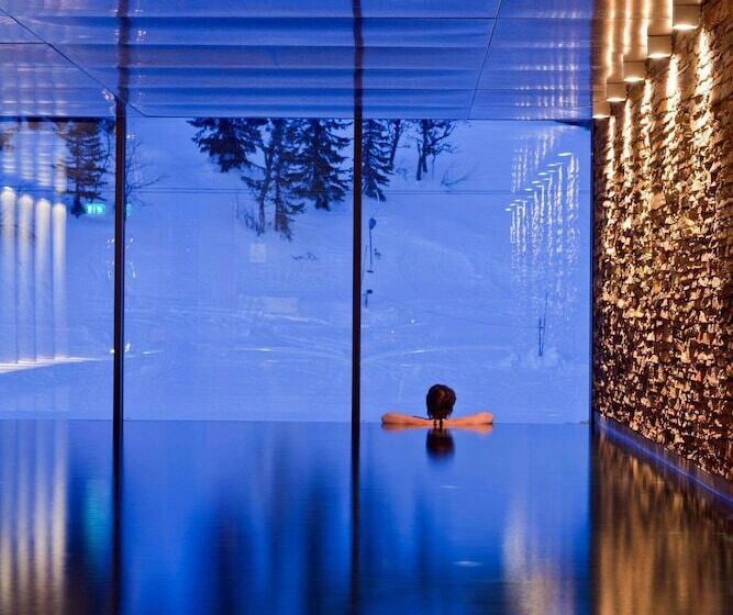 ホテル Copperhill Mountain Lodge