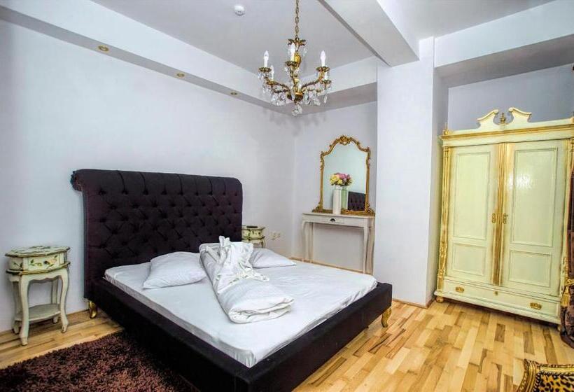 בית מלון כפרי Coroana Moldovei