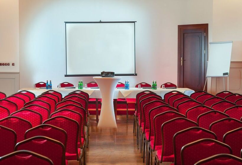 בית מלון כפרי Cristal Park