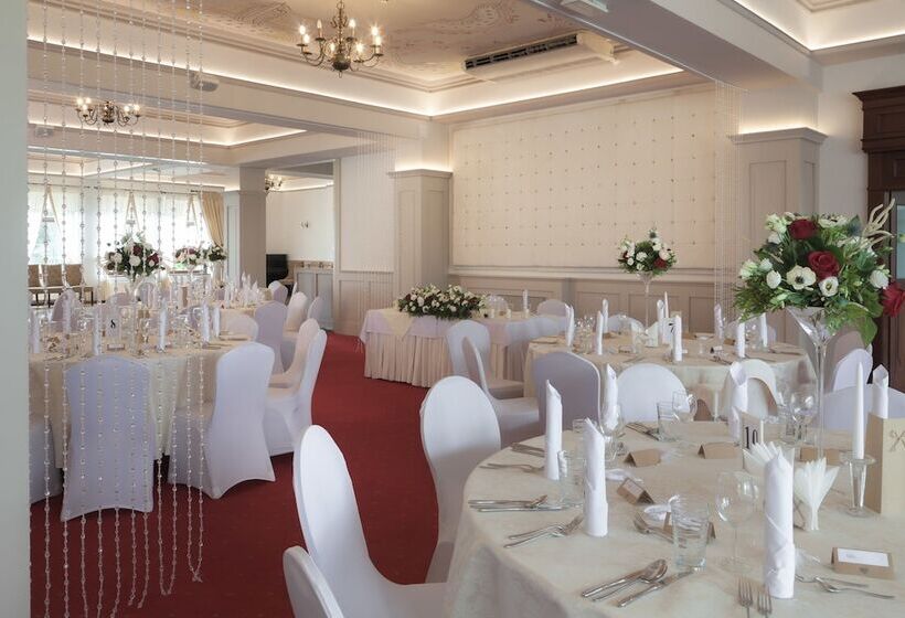 בית מלון כפרי Cristal Park