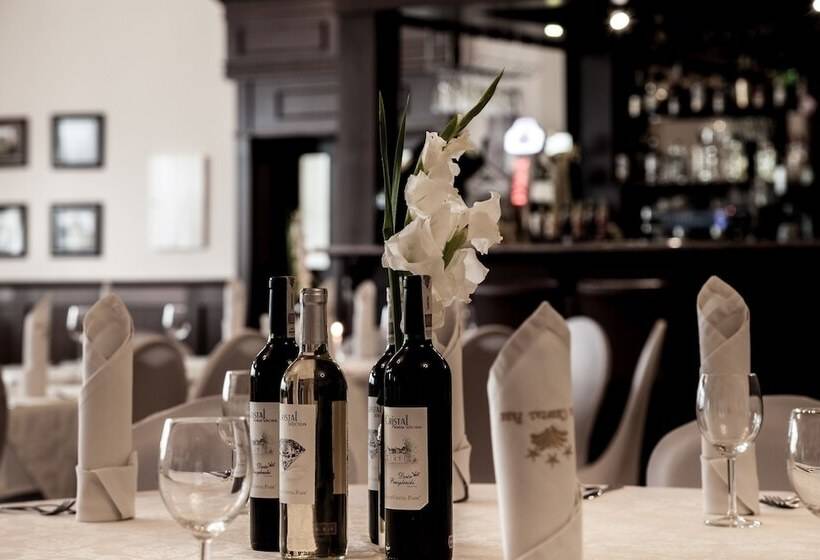 בית מלון כפרי Cristal Park