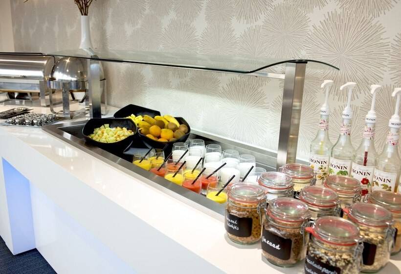 호텔 De Zoete Inval Haarlemmerliede