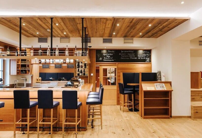 Отель Der Stockinger