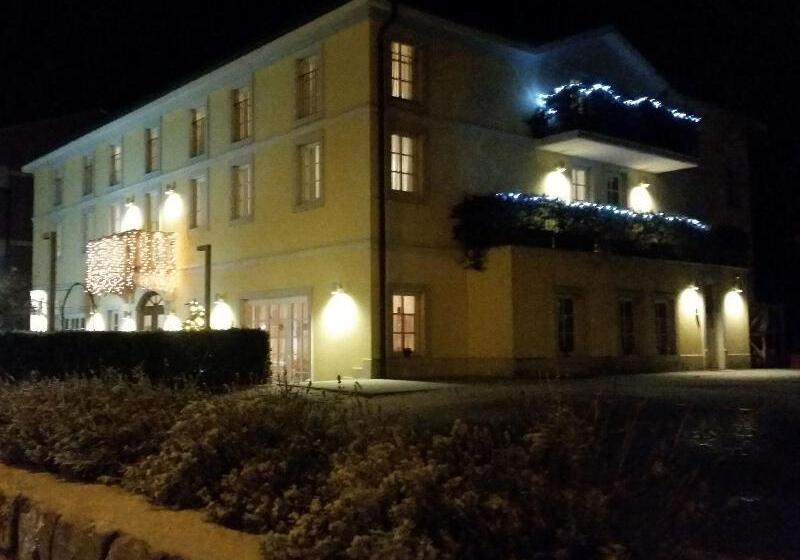 בית מלון כפרי Eden