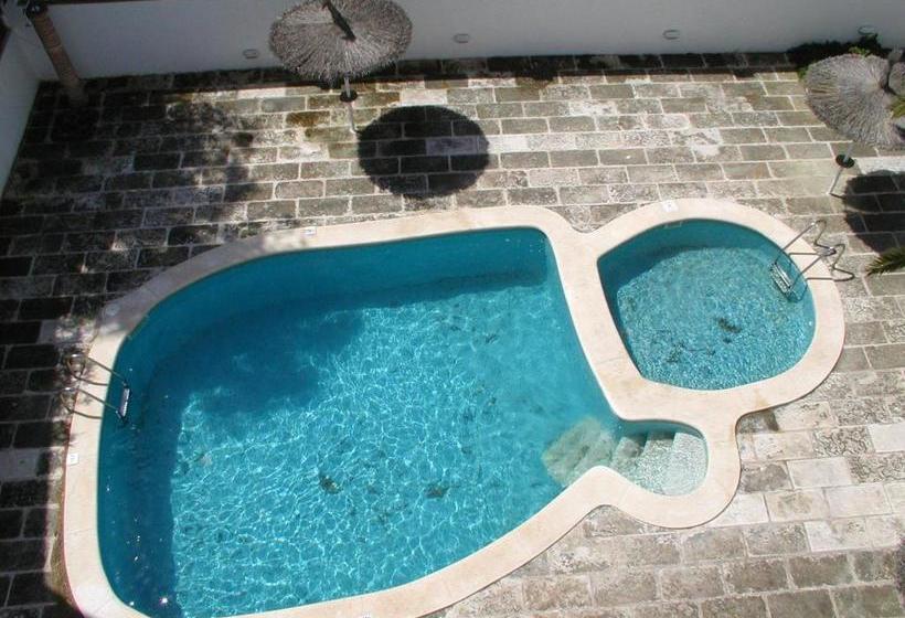 Отель Es Salobrar