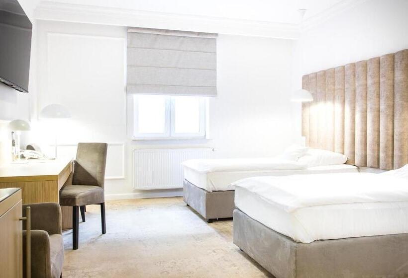 هتل Europejski Boutique