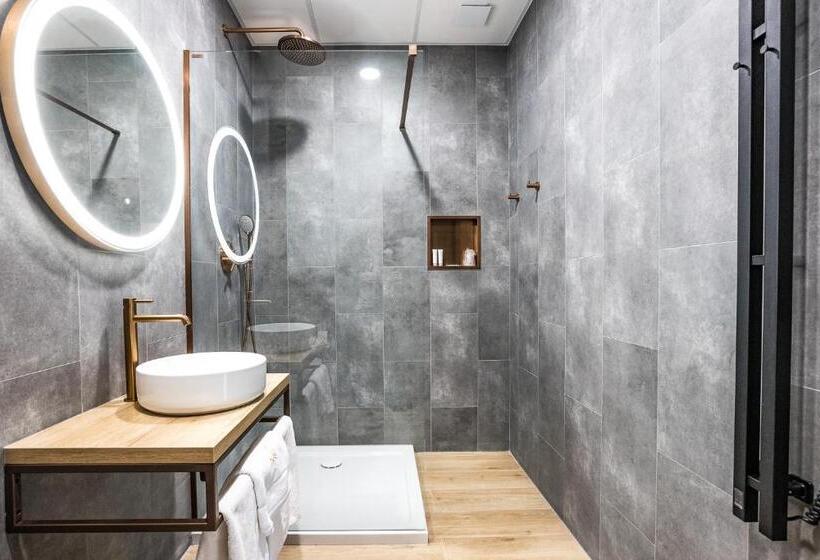 هتل Europejski Boutique