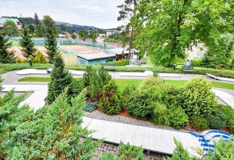 בית מלון כפרי Filipinum