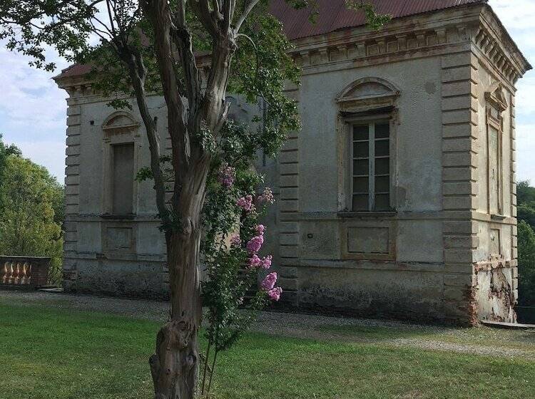 فندق Foresteria Del Castello