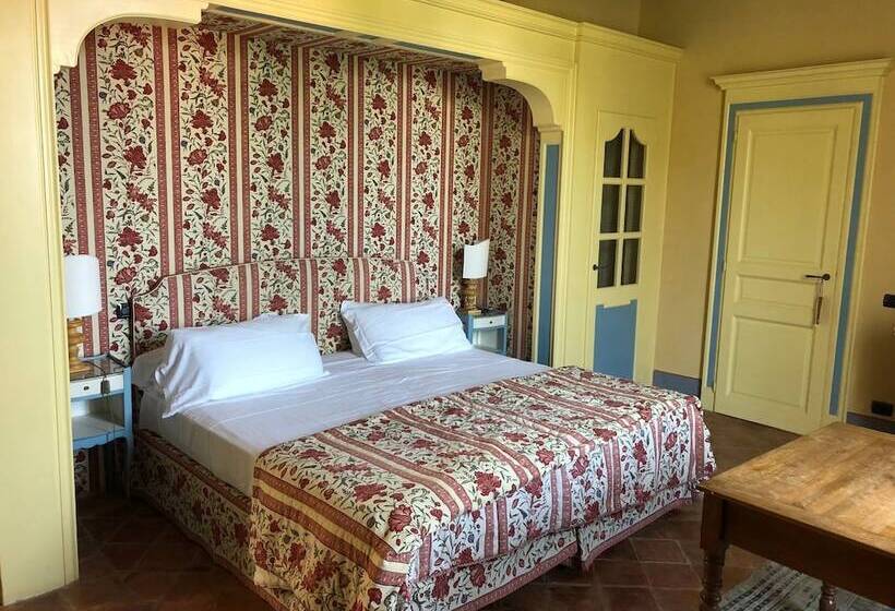 فندق Foresteria Del Castello