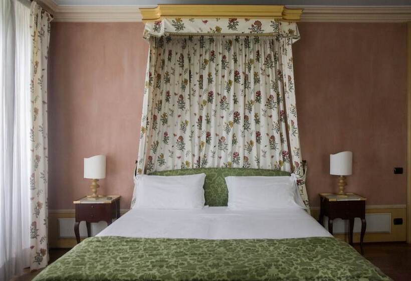 فندق Foresteria Del Castello