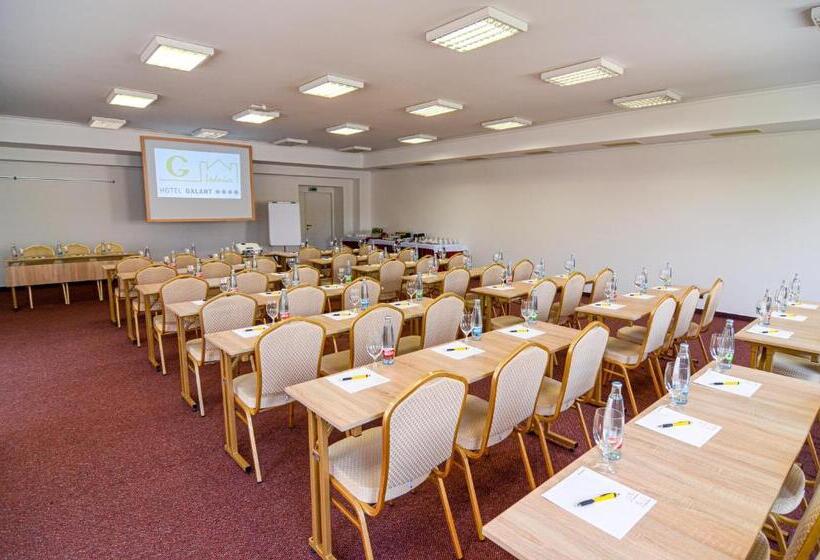 فندق Galant Lednice