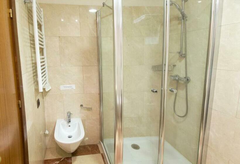 ホテル Garelos Betanzos