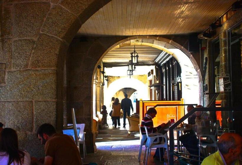 ホテル Garelos Betanzos