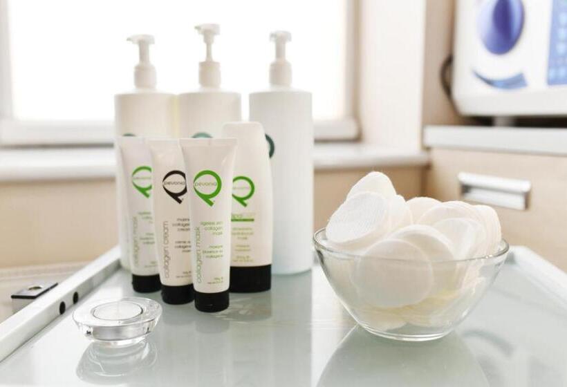 בית מלון כפרי Geovita Dźwirzyno