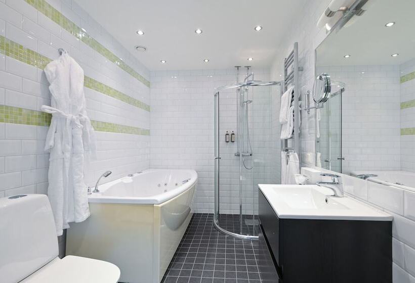 בית מלון כפרי Gimo Herrgård