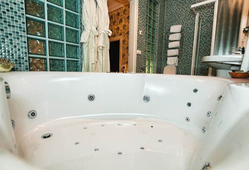 בית מלון כפרי Gimo Herrgård