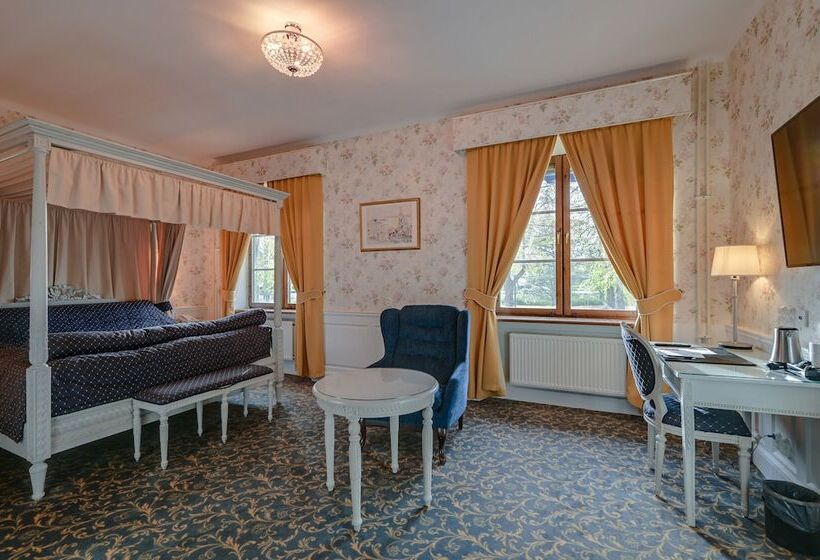 בית מלון כפרי Gimo Herrgård