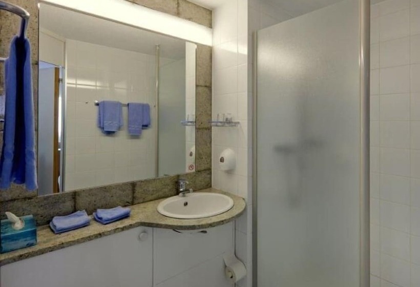 בית מלון כפרי Good Night Inn