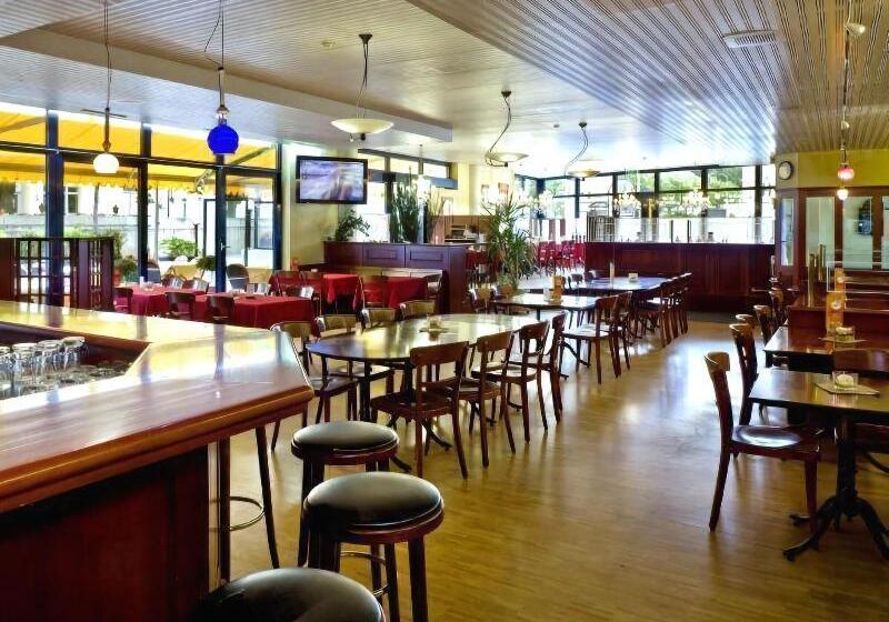 בית מלון כפרי Good Night Inn