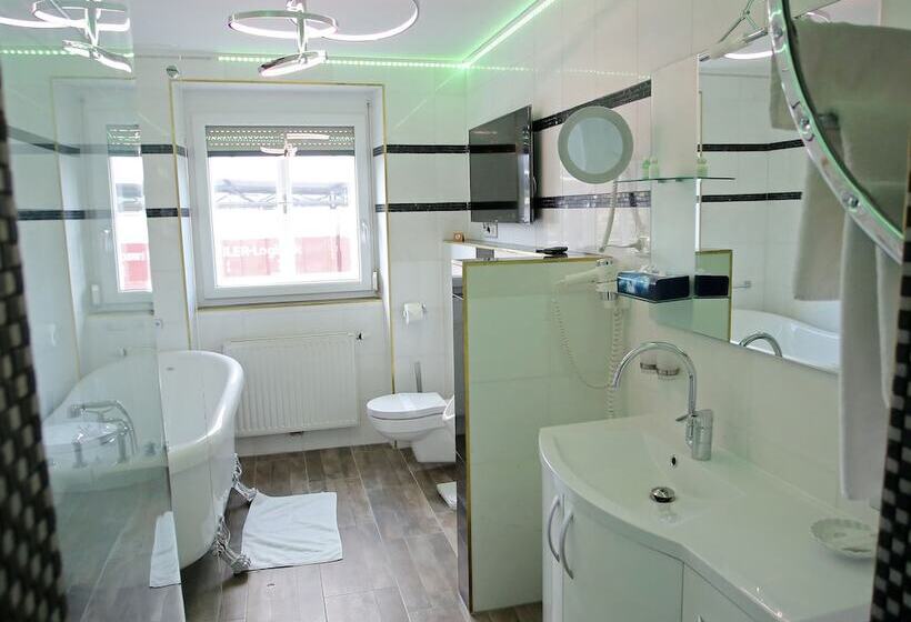 فندق Höckner Plaza