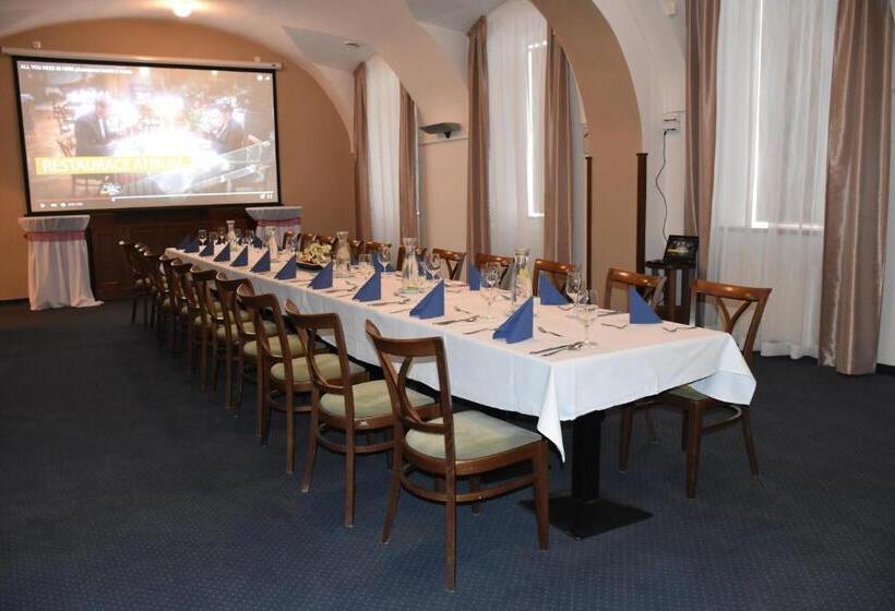 酒店 Hejtmanský Dvůr