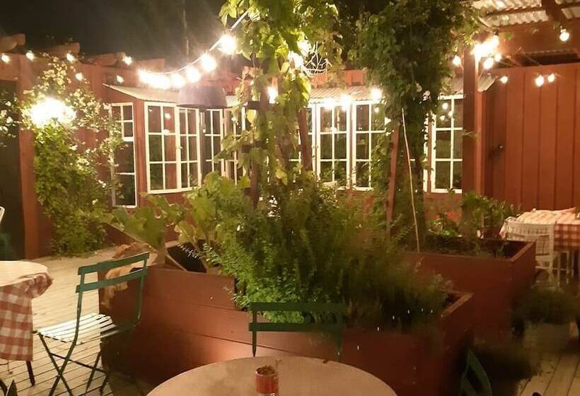 호텔 Hem Till Gården Boutique