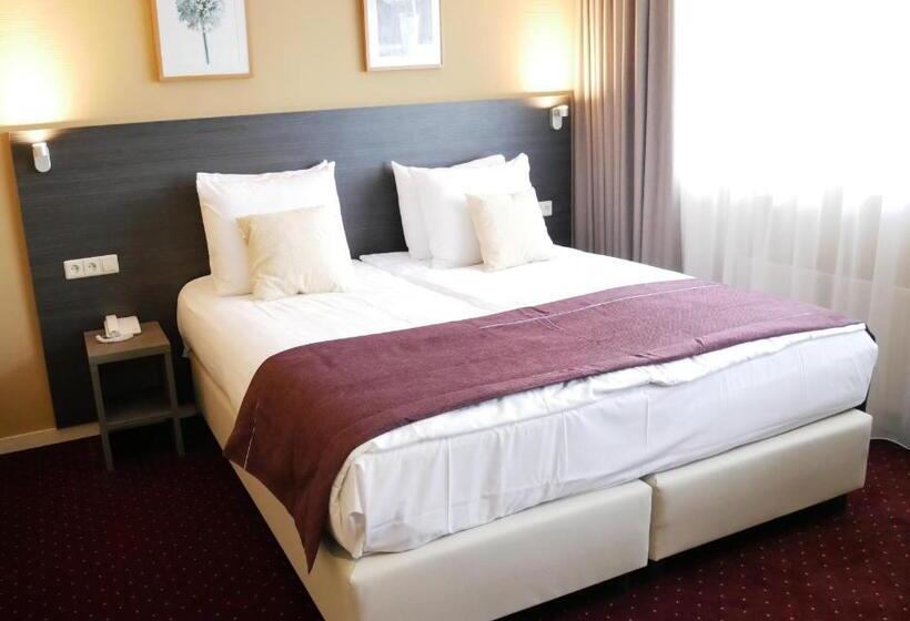 בית מלון כפרי Het Oosten