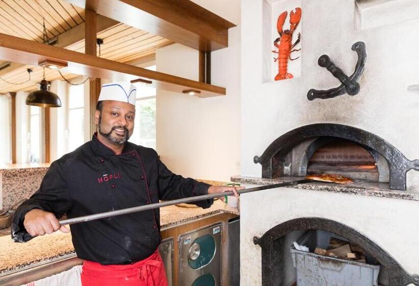 בית מלון כפרי Höfli