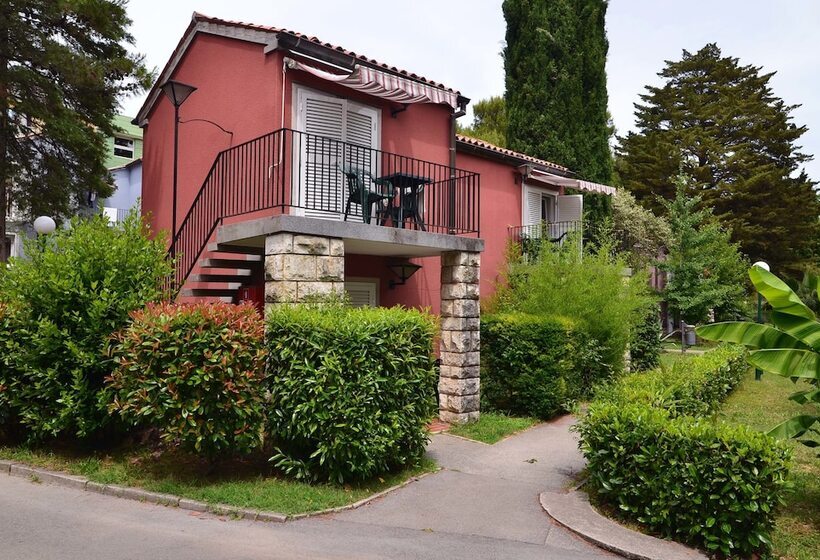 هتل Holiday Park Vile  Terme Krka