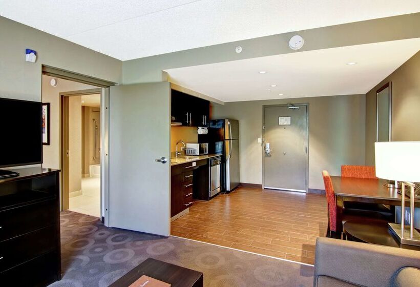 فندق Homewood Suites Ajax, Ontario, Canada