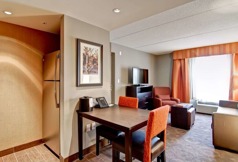 فندق Homewood Suites Ajax, Ontario, Canada