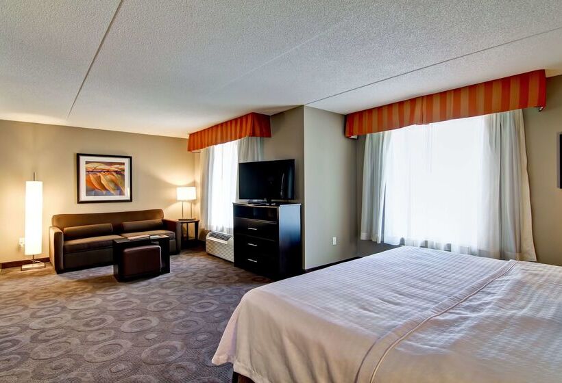 فندق Homewood Suites Ajax, Ontario, Canada