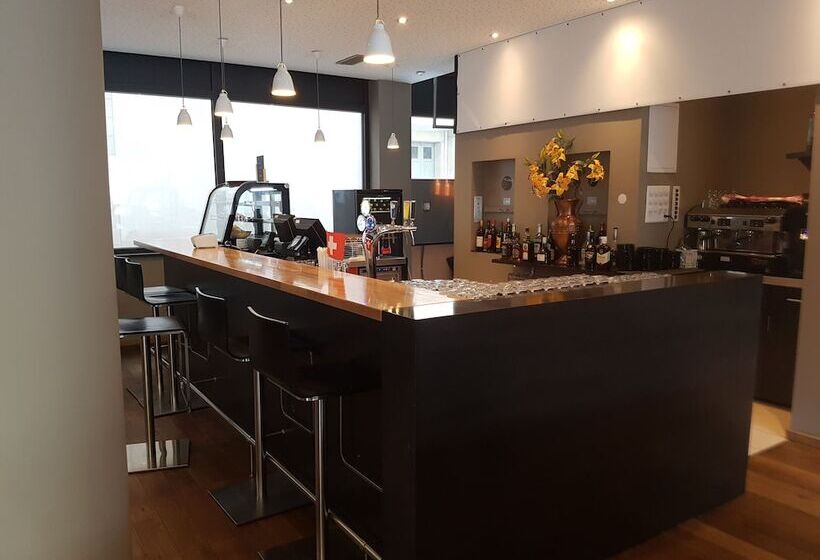 ホテル Hôtel De La Poste Martigny City Center