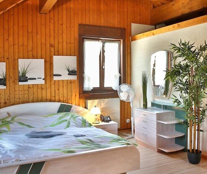 فندق Hôtel Du Port   Free Parking   Breakfast Included