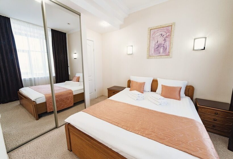 בית מלון כפרי Izh