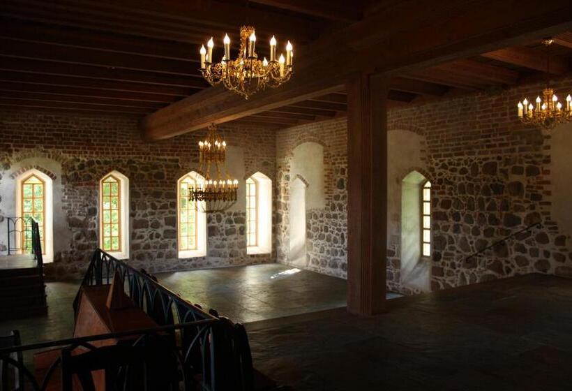 호텔 Klasztor Cedynia