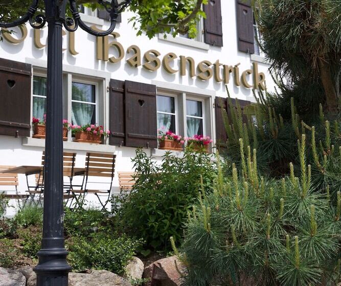 ホテル & Restaurant Hasenstrick