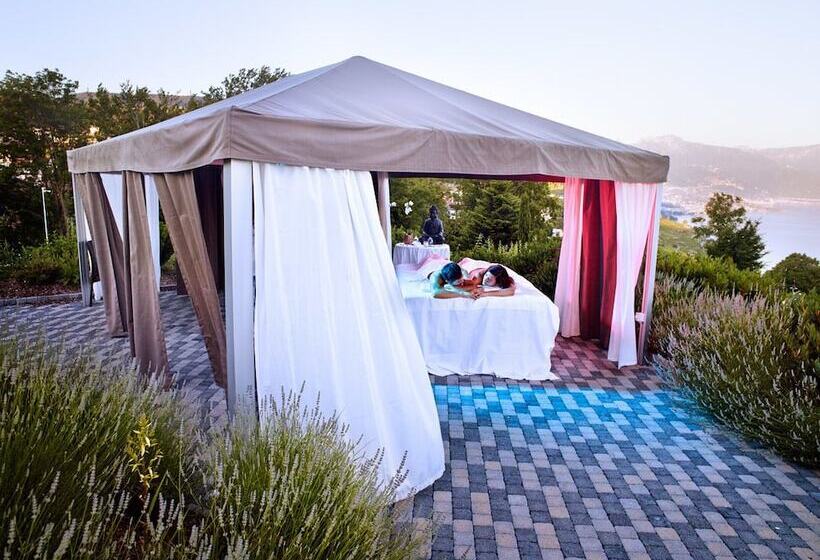 Baron Tavernier Hotel Restaurant & Spa