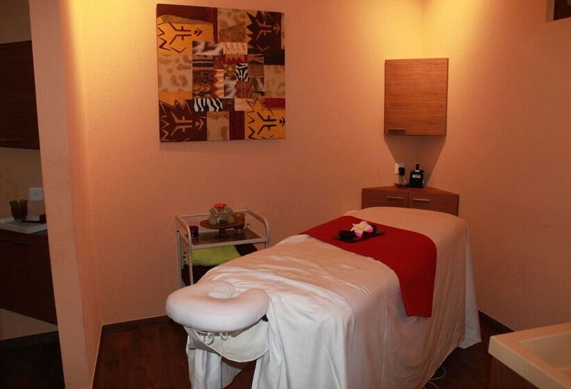 Baron Tavernier Hotel Restaurant & Spa