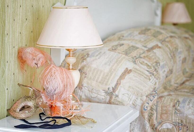 בית מלון כפרי Lecco Art