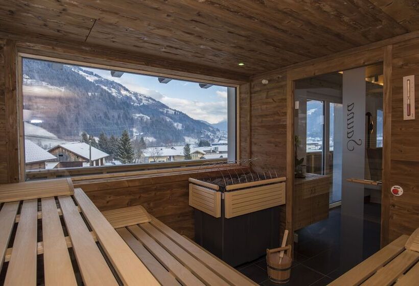 ホテル Mölltalerhof