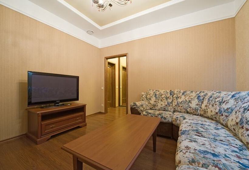 فندق Na Dvoryanskoy