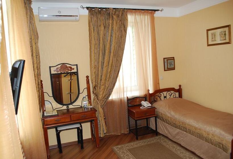 فندق Na Dvoryanskoy