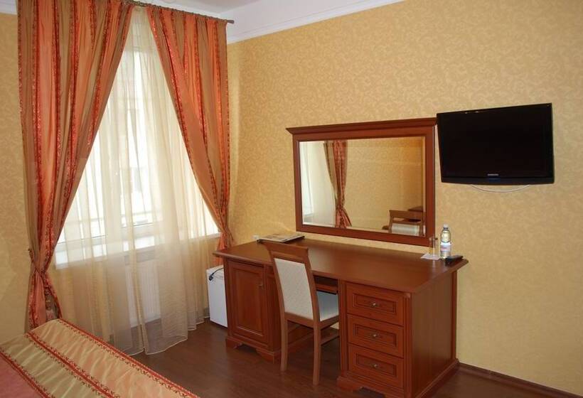 فندق Na Dvoryanskoy