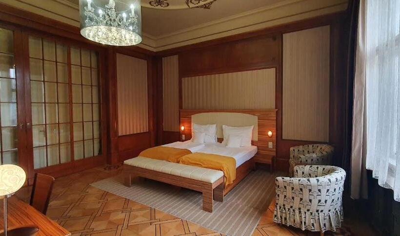 فندق Okresní Dům