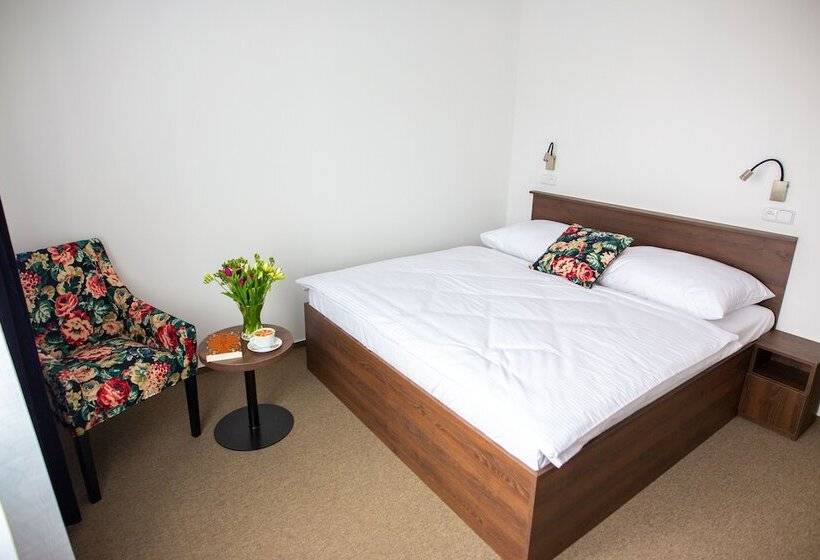 Отель Olympionik