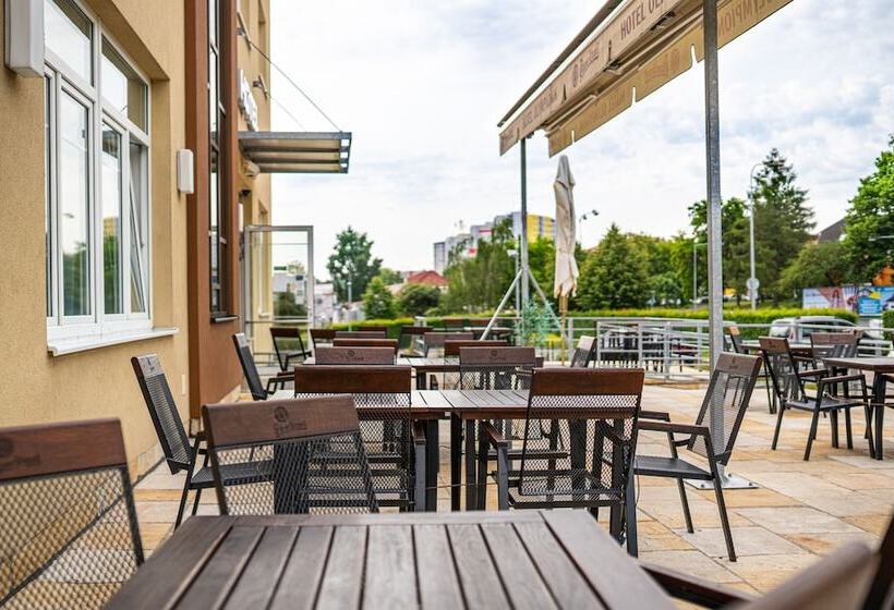 Отель Olympionik