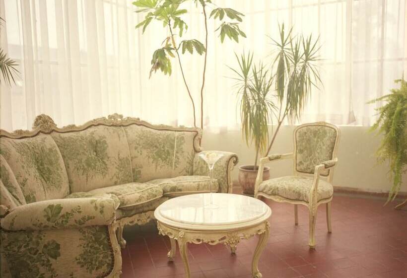 בית מלון כפרי Pałac Brunów   Wellness & Spa